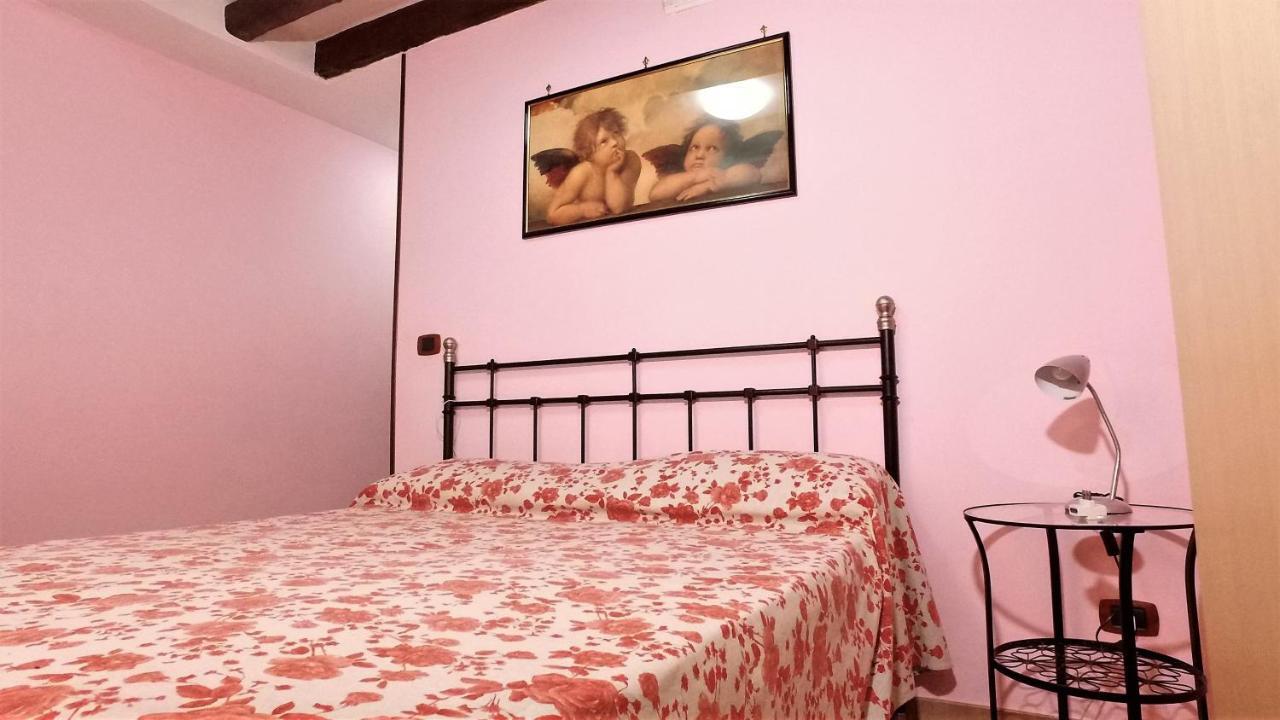B&B Ersilia Napoli Bagian luar foto
